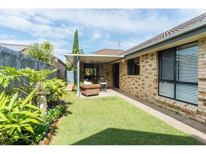 24 Bernini Drive, Coombabah QLD 4216