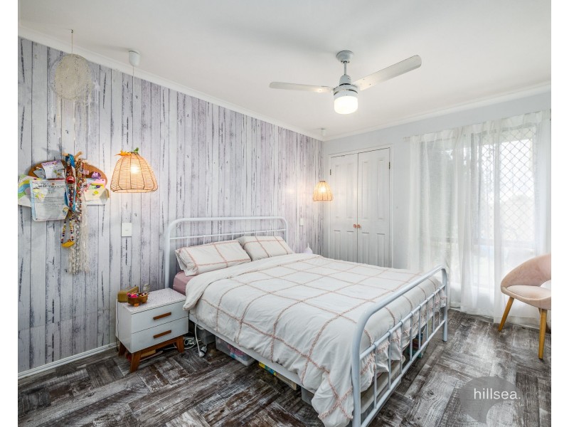 2/293 Government Road, Labrador QLD 4215