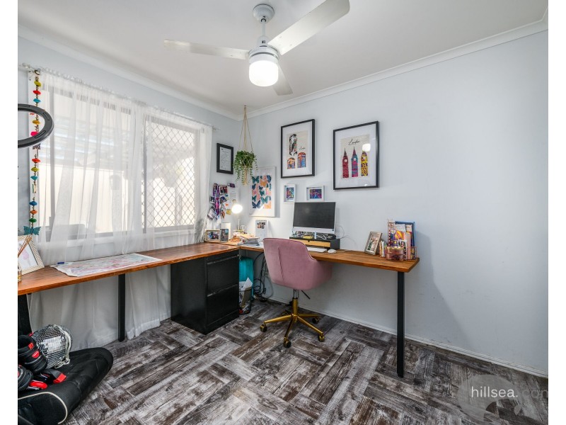 2/293 Government Road, Labrador QLD 4215