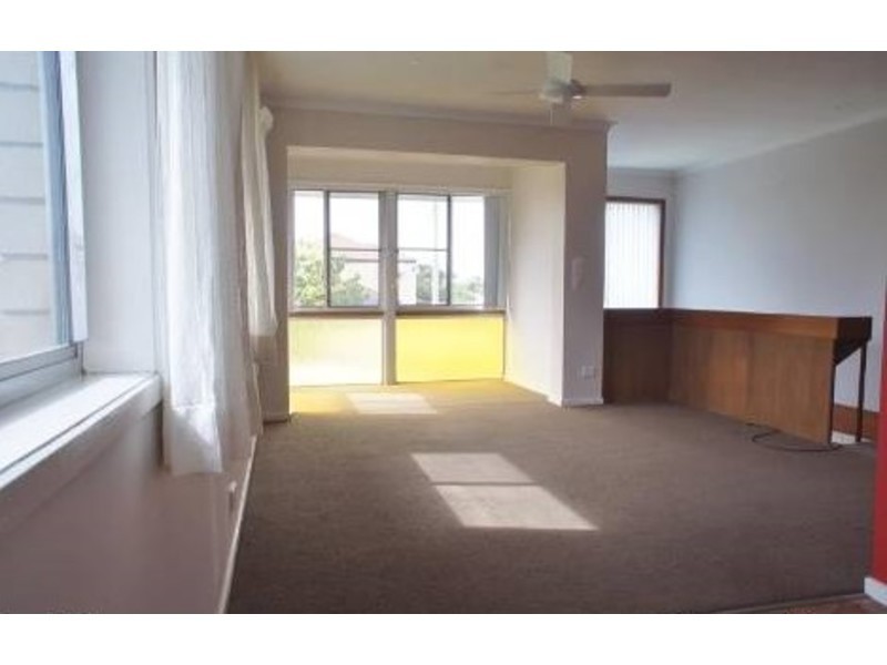 50 Markham Avenue, Runaway Bay QLD 4216