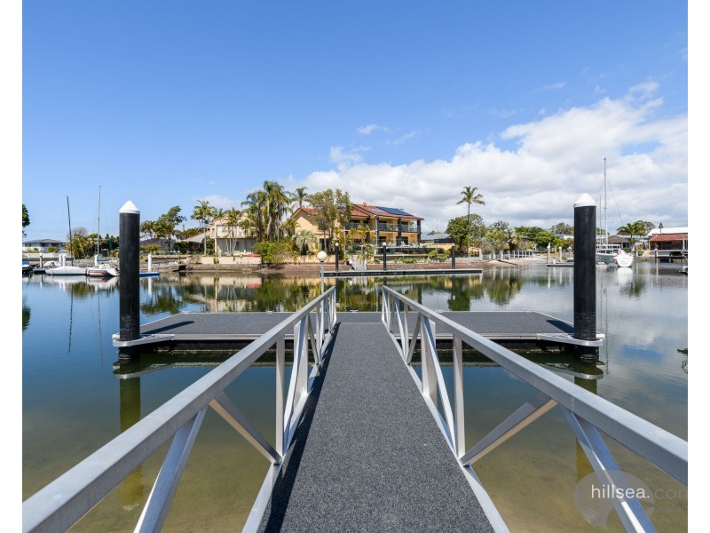 28 Daru Avenue, Runaway Bay QLD 4216