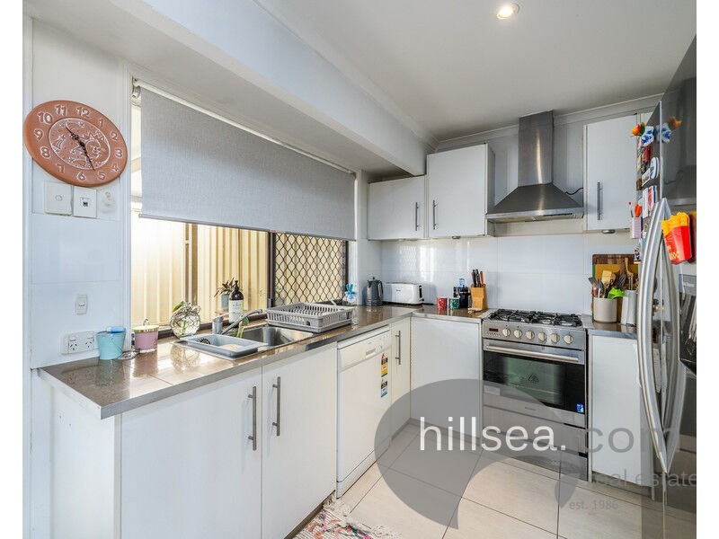 1&2/293 Government Road, Labrador QLD 4215