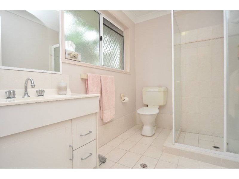 4 Zoeller Drive, Parkwood QLD 4214