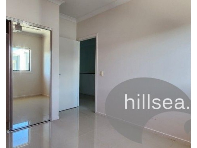 10/88 Broadwater Street, Hope Island QLD 4212