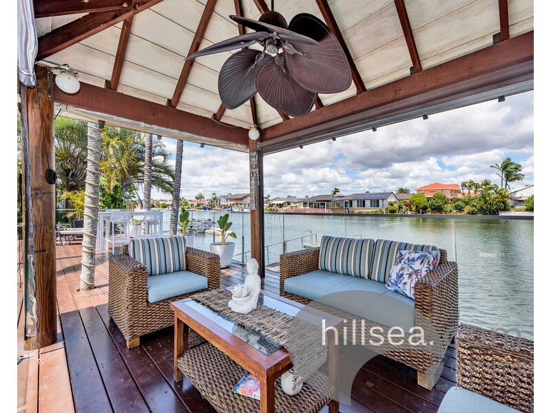 172 Morala Avenue, Runaway Bay QLD 4216