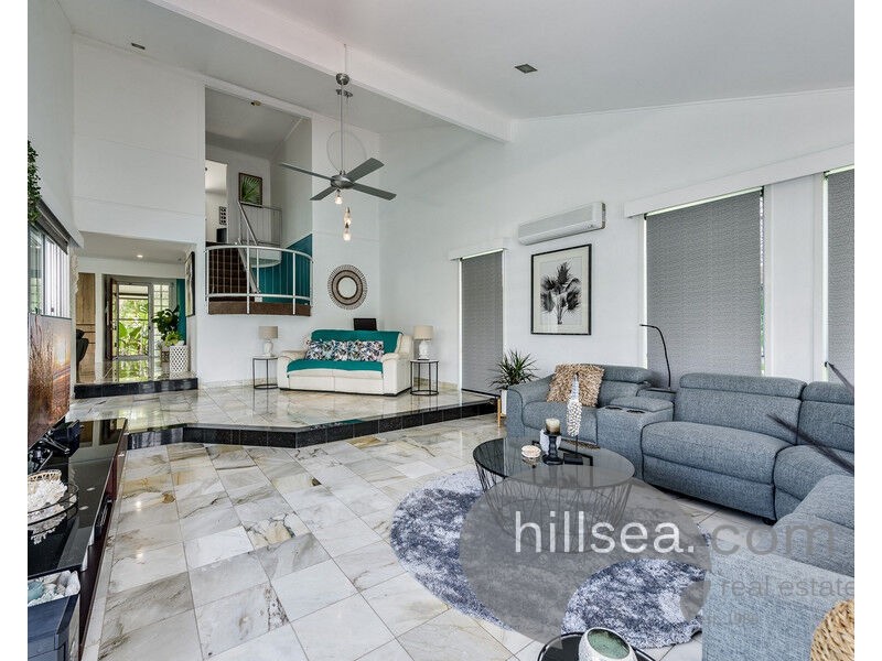172 Morala Avenue, Runaway Bay QLD 4216