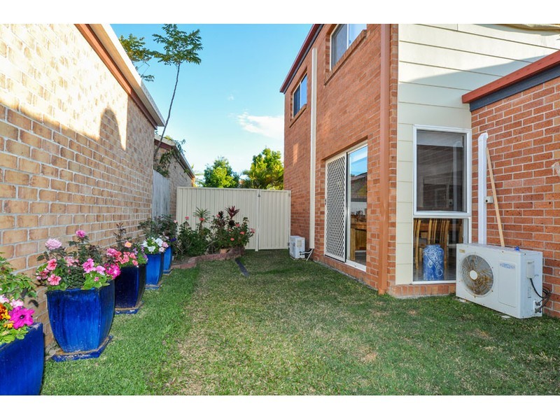 6/394 Pine Ridge Road, Coombabah QLD 4216