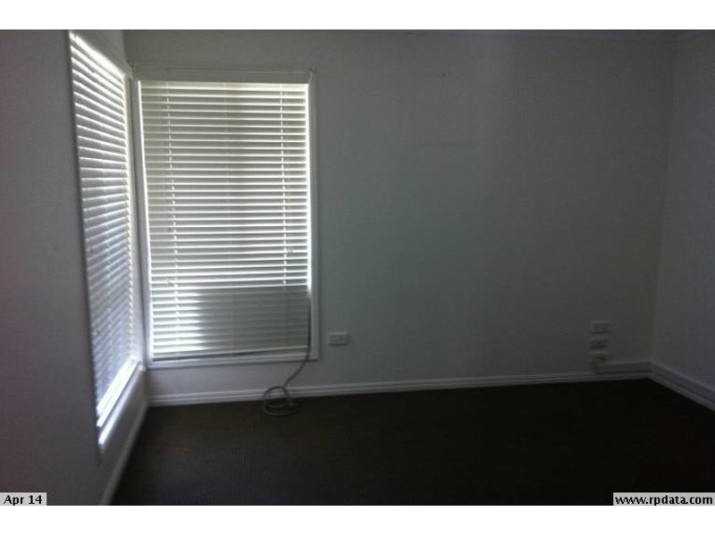 10/17 McMillan Street, Labrador QLD 4215
