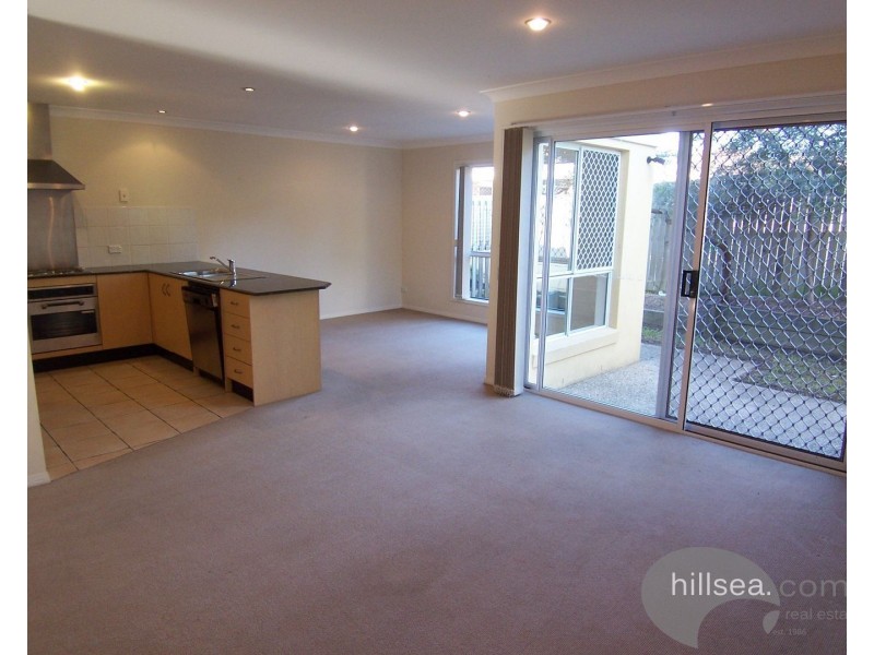 2/18 Blake Street, Southport QLD 4215
