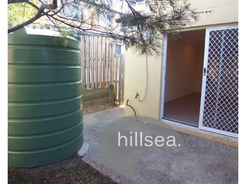 2/18 Blake Street, Southport QLD 4215