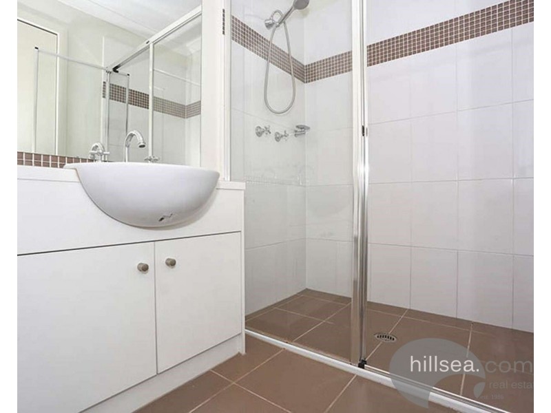 4/1 Leichhardt Street, Coomera QLD 4209