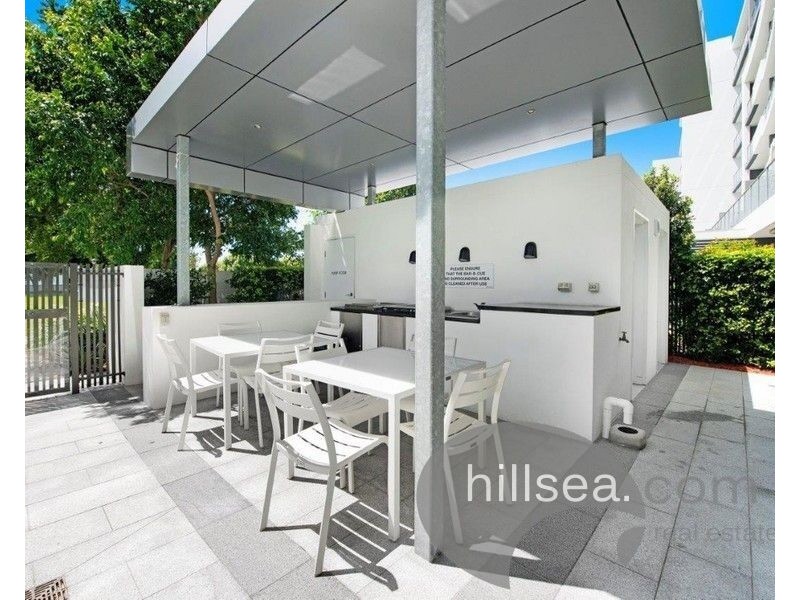 601/15 Compass Drive, Biggera Waters QLD 4216