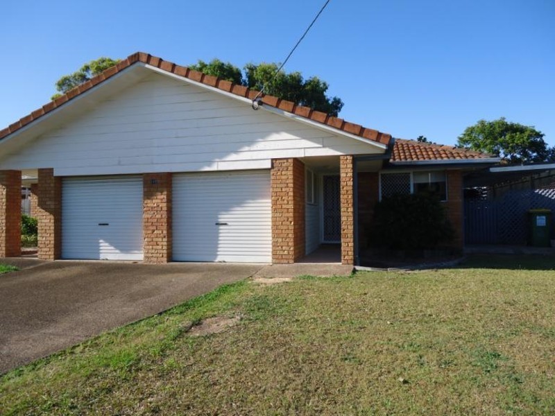 2/137 Central Street, Labrador QLD 4215