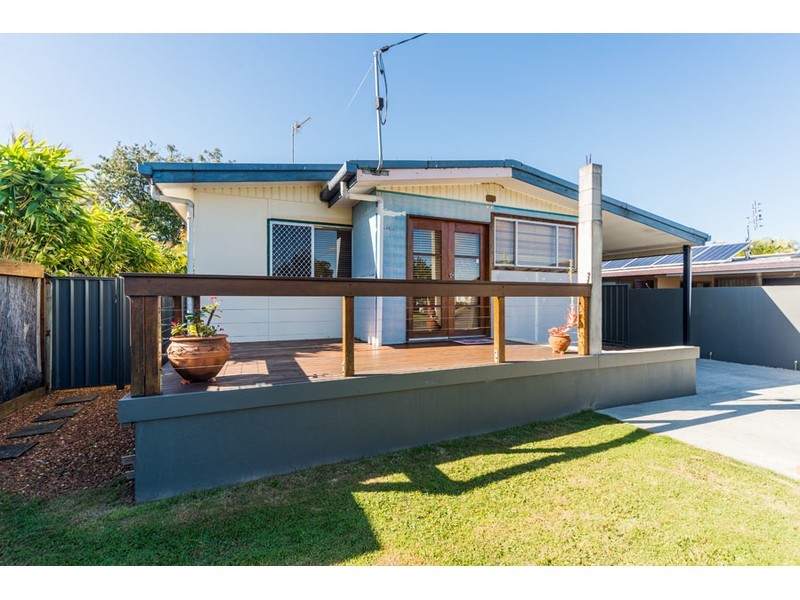 15 Mungera Street, Biggera Waters QLD 4216