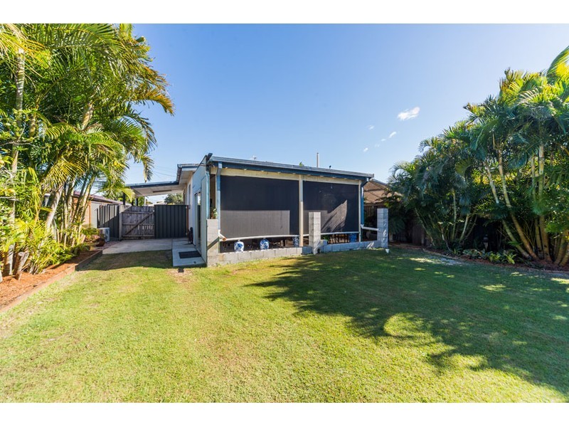 15 Mungera Street, Biggera Waters QLD 4216