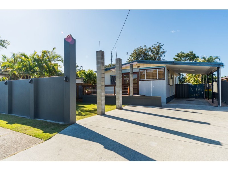 15 Mungera Street, Biggera Waters QLD 4216