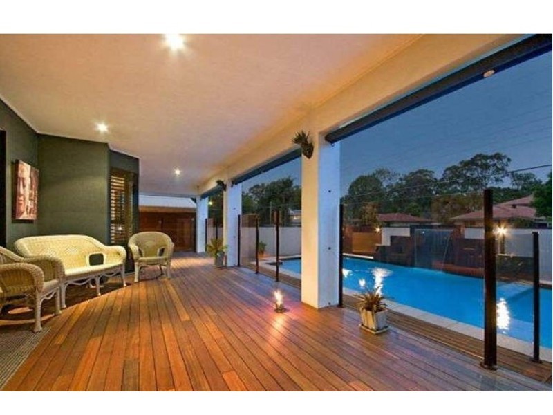 1 Shoe Street, Hope Island QLD 4212