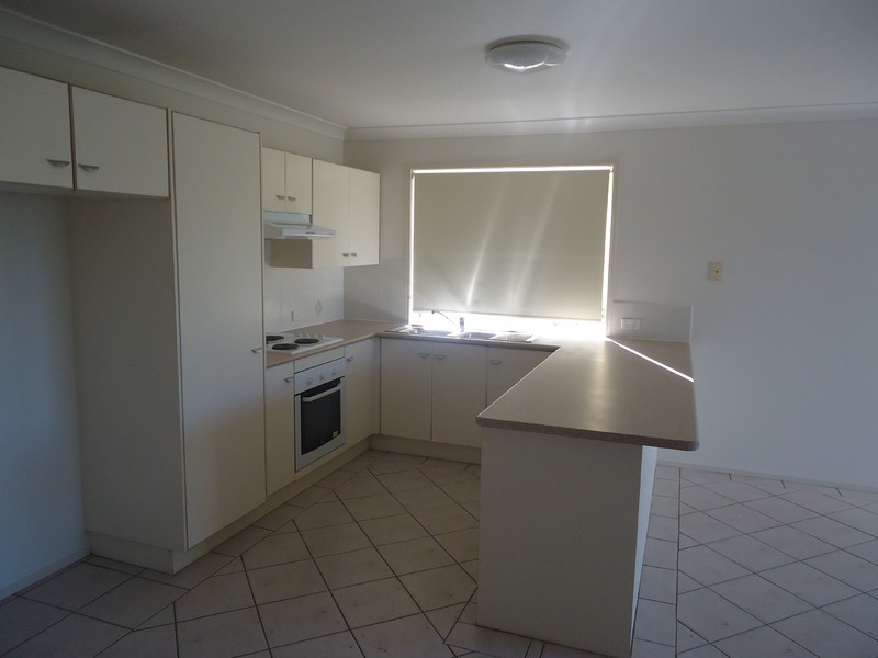 185 Greenacre Drive, Parkwood QLD 4214