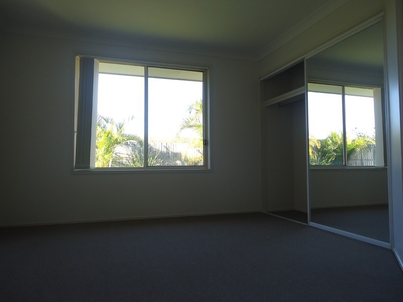 185 Greenacre Drive, Parkwood QLD 4214