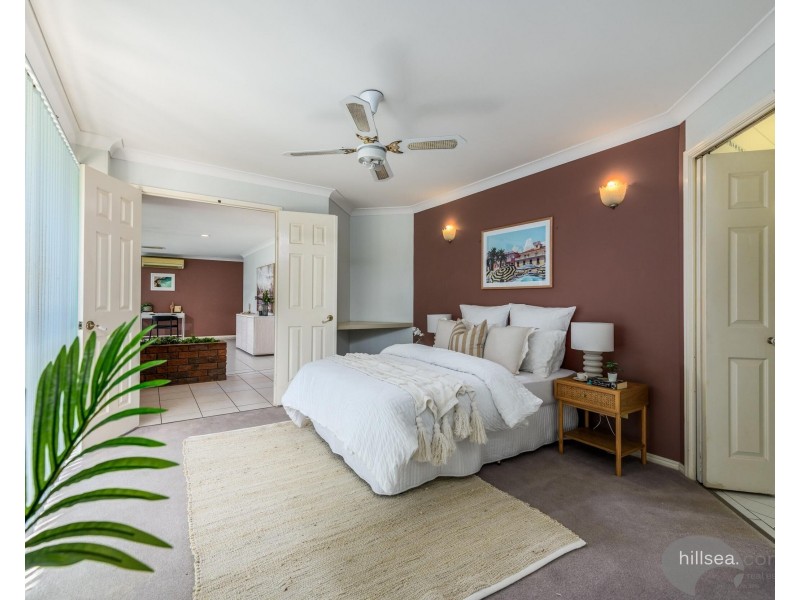 15 Ben Hogan Crescent, Parkwood QLD 4214