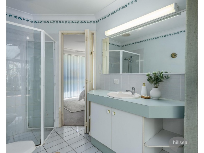 15 Ben Hogan Crescent, Parkwood QLD 4214