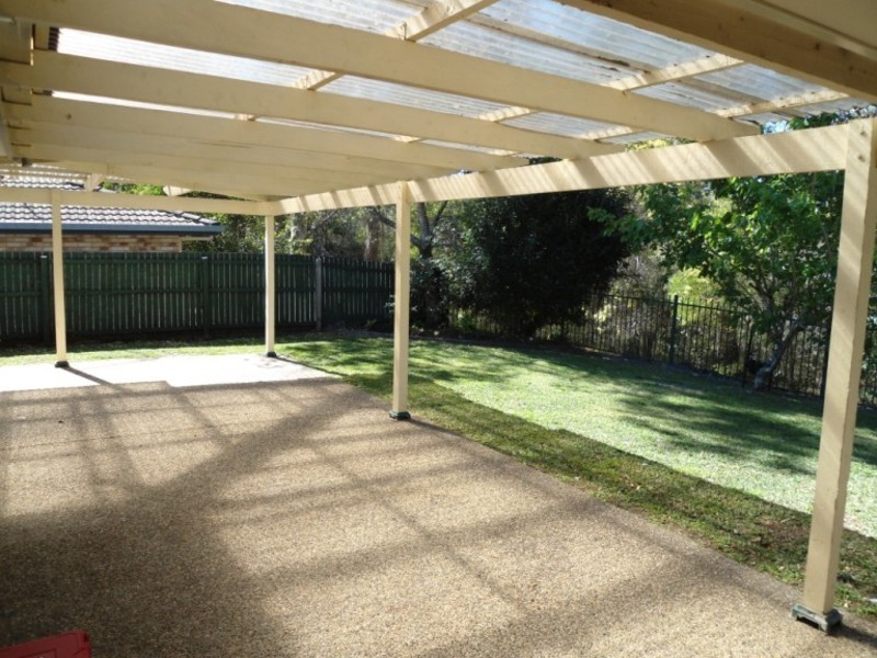 143 Henry Cotton Drive, Parkwood QLD 4214