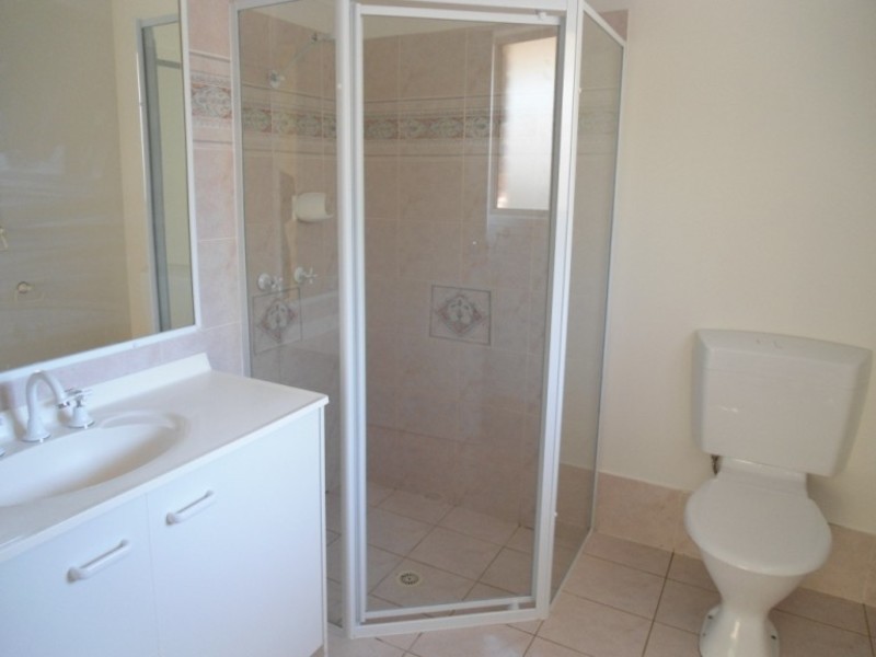 143 Henry Cotton Drive, Parkwood QLD 4214