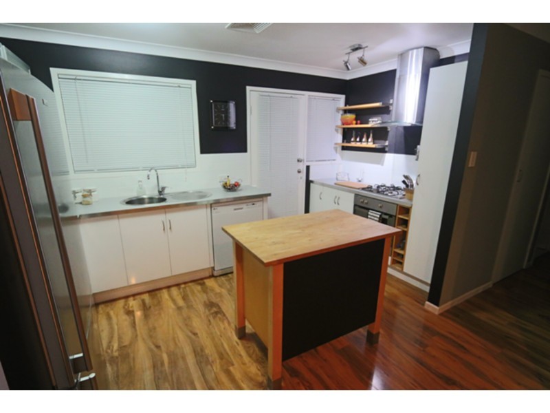 52 Turana Street, Coombabah QLD 4216