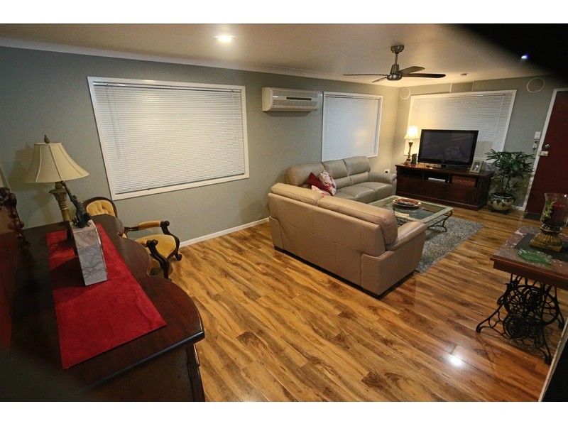 52 Turana Street, Coombabah QLD 4216