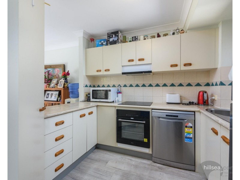 6/427 Pine Ridge Road, Runaway Bay QLD 4216