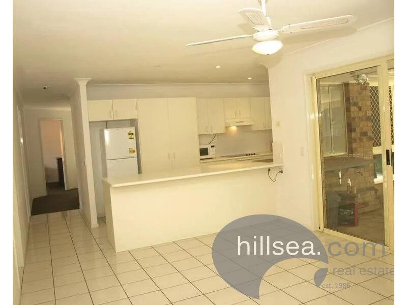 15 Floyd Court, Parkwood QLD 4214