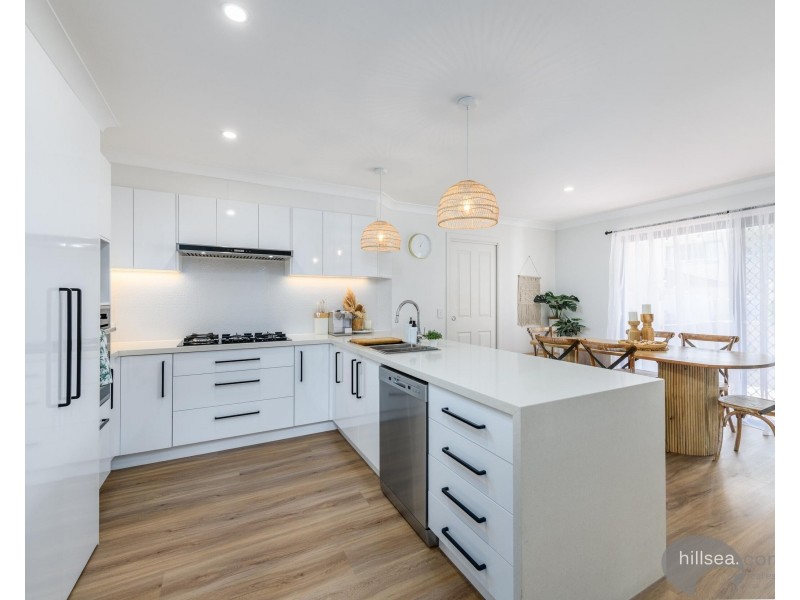 102A The Esplanade, Paradise Point QLD 4216