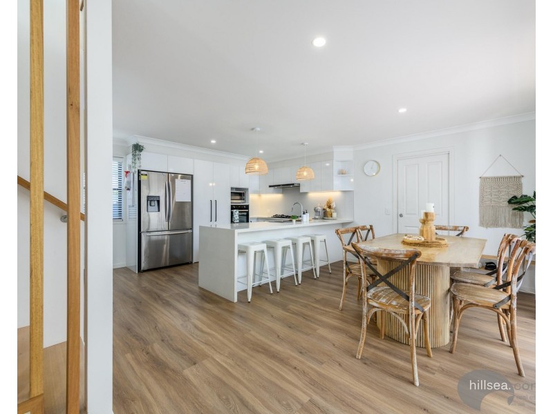 102A The Esplanade, Paradise Point QLD 4216