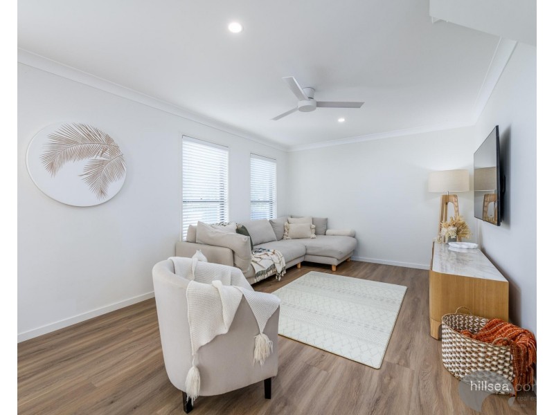 102A The Esplanade, Paradise Point QLD 4216