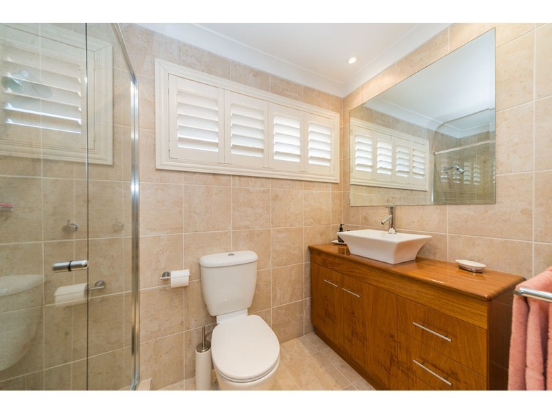 6/142 The Esplanade, Paradise Point QLD 4216