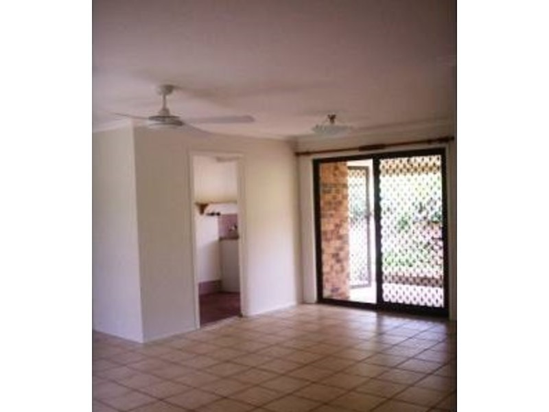 5 Sauvignon Court, Molendinar QLD 4214