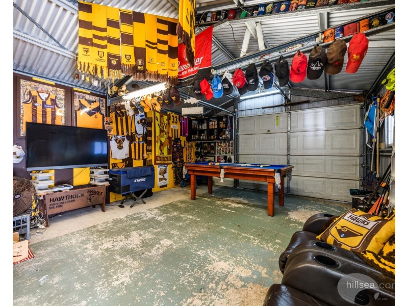 41 Bruce Avenue, Paradise Point QLD 4216