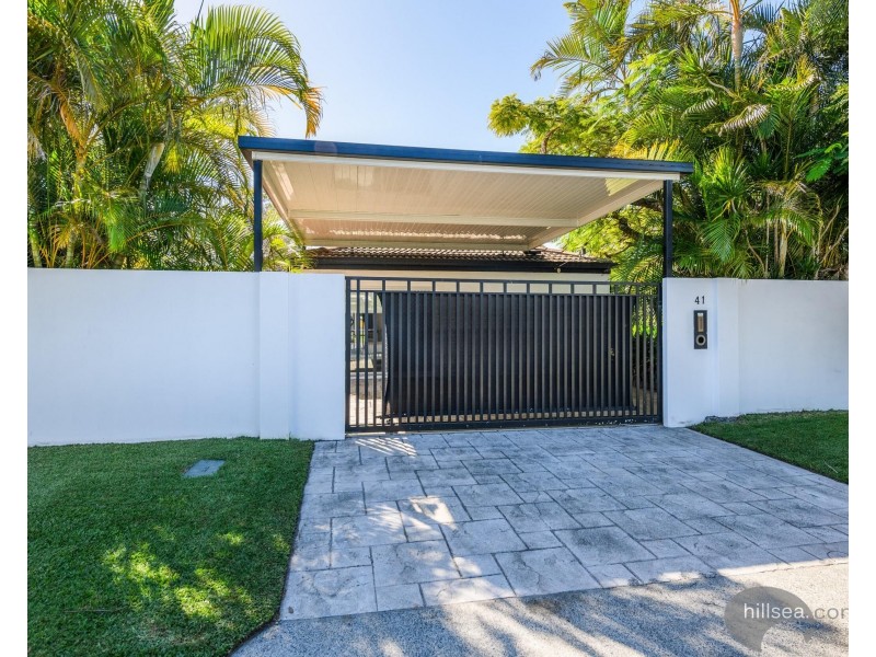41 Bruce Avenue, Paradise Point QLD 4216