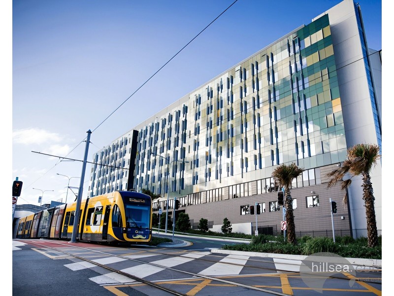 210/125 Hansford Road, Coombabah QLD 4216