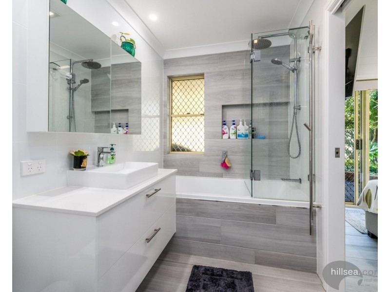 30/62-66 Brown Street, Labrador QLD 4215