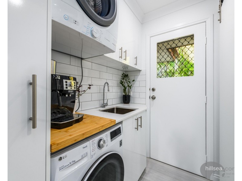 30/62-66 Brown Street, Labrador QLD 4215