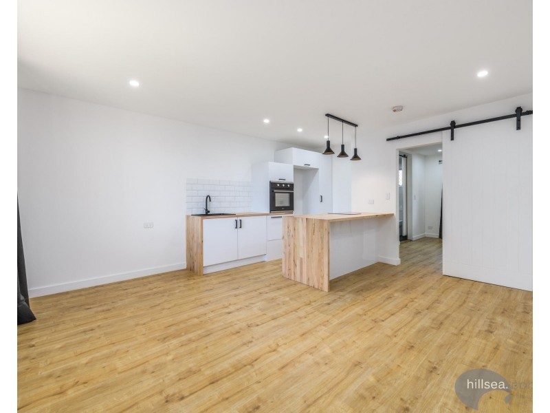 2/38 Imperial Parade, Labrador QLD 4215
