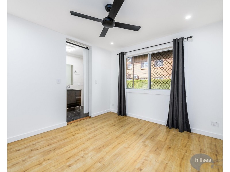 2/38 Imperial Parade, Labrador QLD 4215