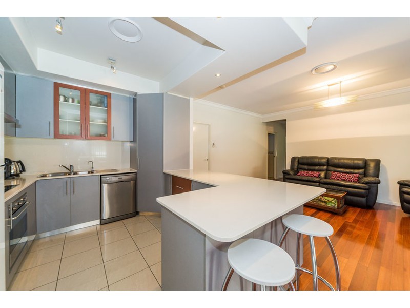 59 Morala Avenue, Runaway Bay QLD 4216