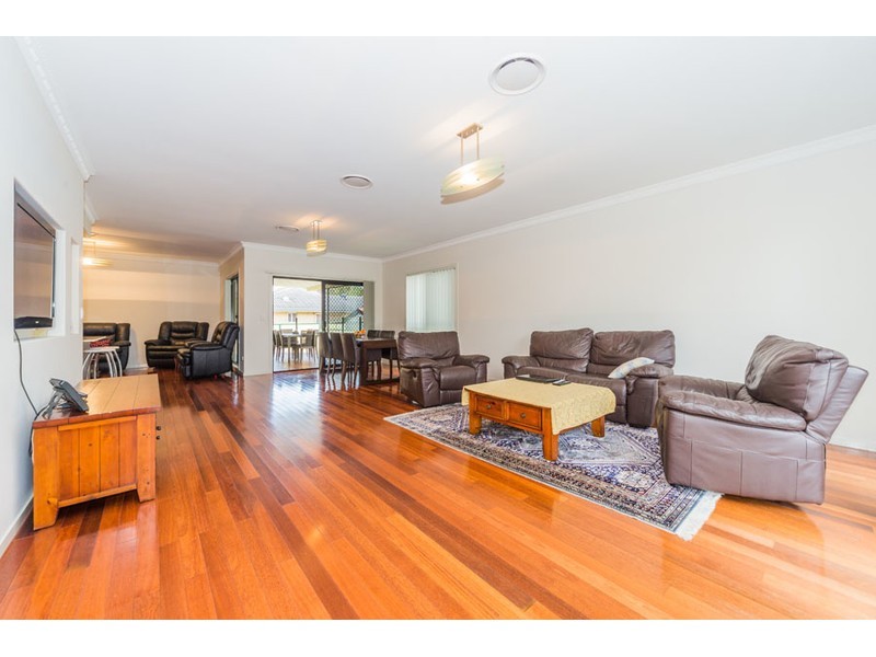 59 Morala Avenue, Runaway Bay QLD 4216