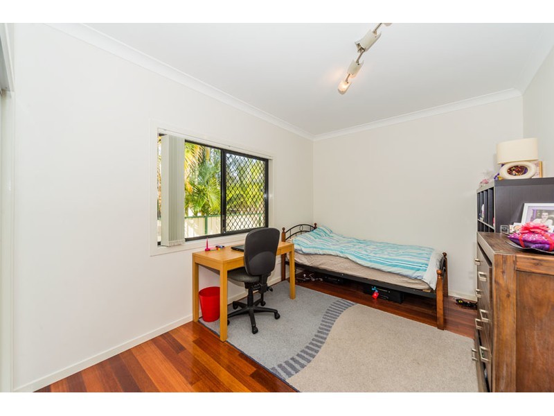 59 Morala Avenue, Runaway Bay QLD 4216