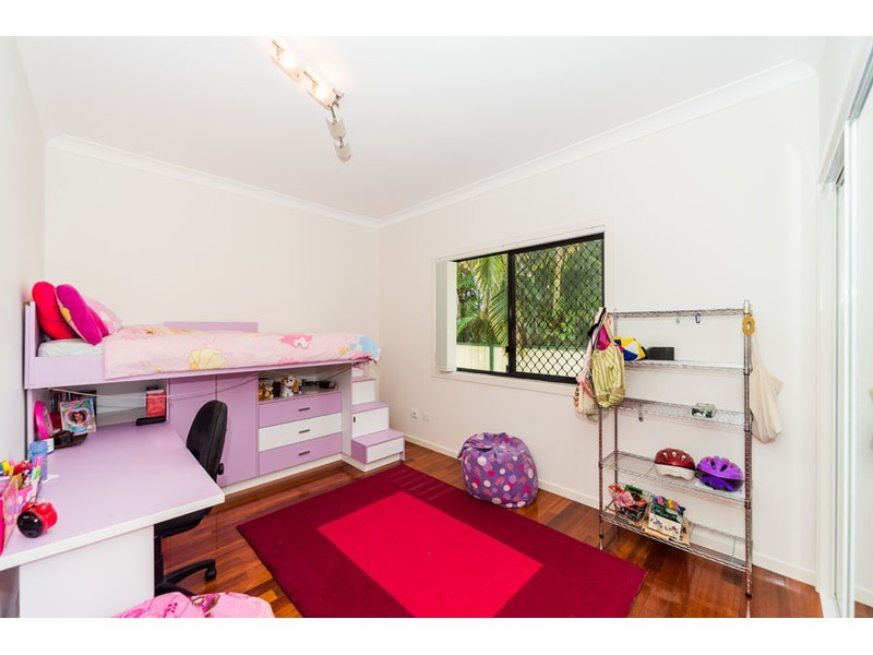 59 Morala Avenue, Runaway Bay QLD 4216