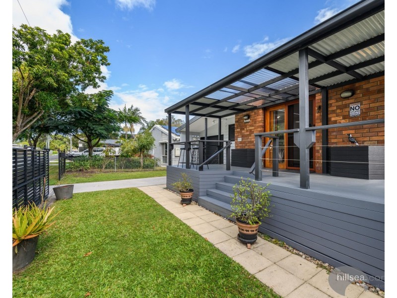 24 Allinga Street, Coombabah QLD 4216