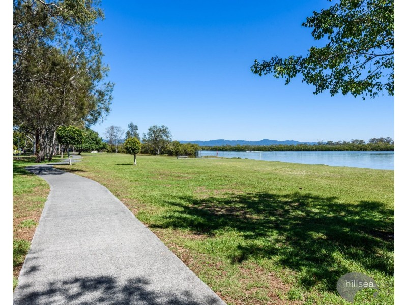 24 Allinga Street, Coombabah QLD 4216