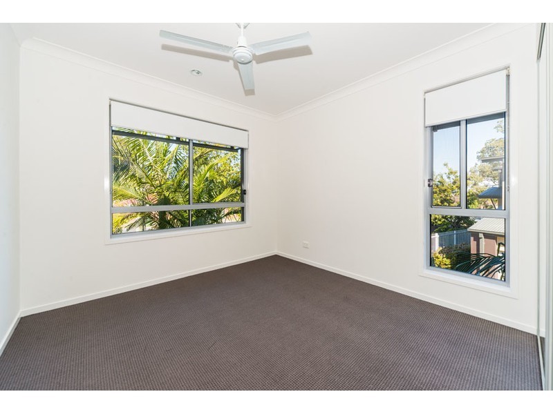 8/446 Pine Ridge Road, Coombabah QLD 4216